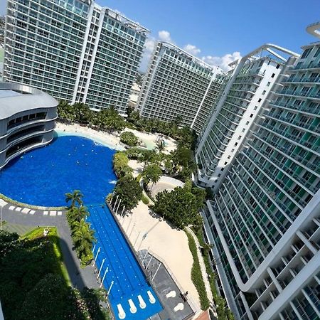 Azure Urban Resort Residence R&C - Paranaque Манила Екстериор снимка