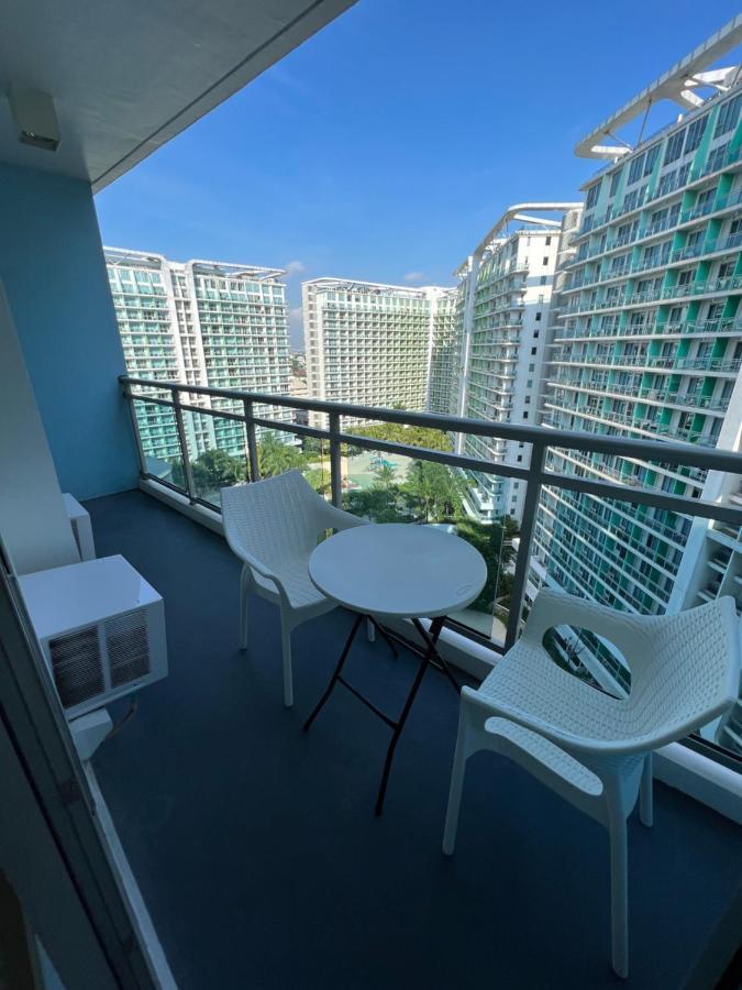 Azure Urban Resort Residence R&C - Paranaque Манила Екстериор снимка