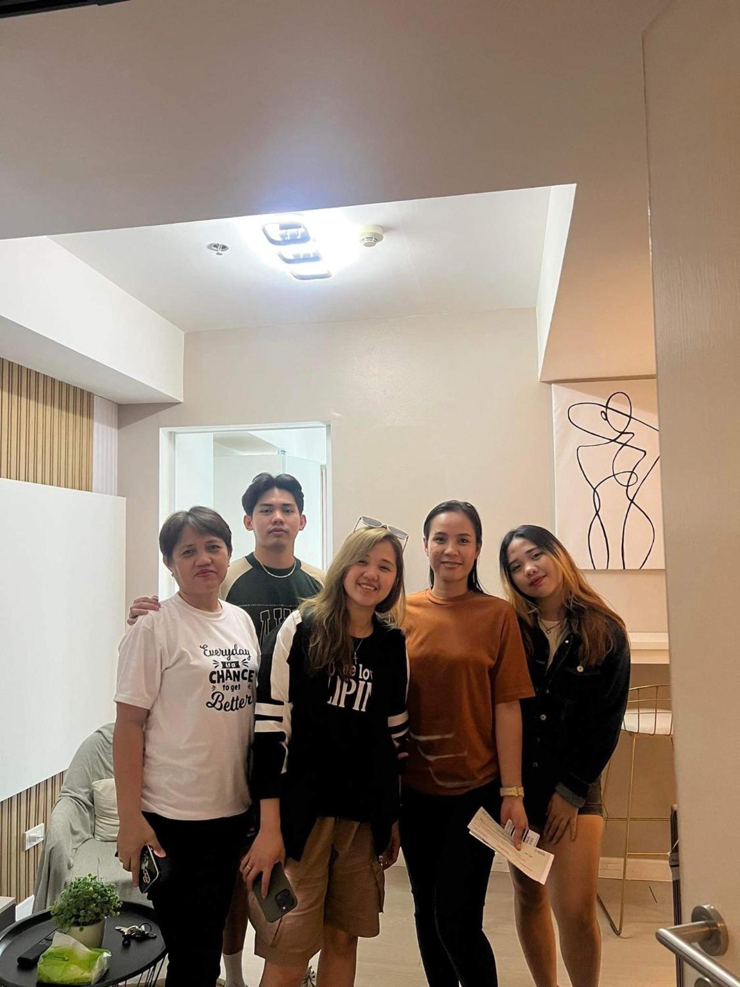 Azure Urban Resort Residence R&C - Paranaque Манила Екстериор снимка